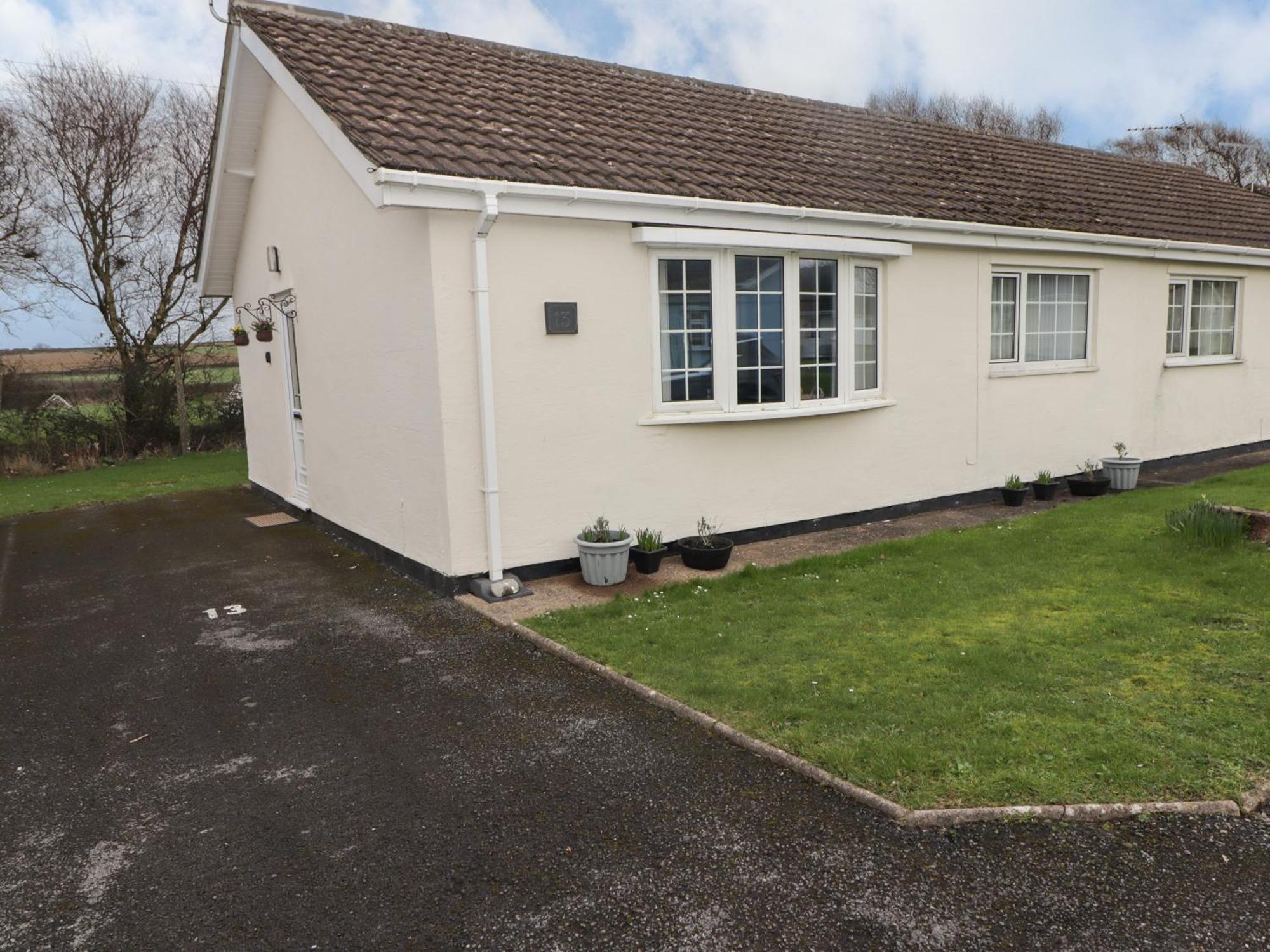 13 Gower Holiday Village Swansea Kültér fotó