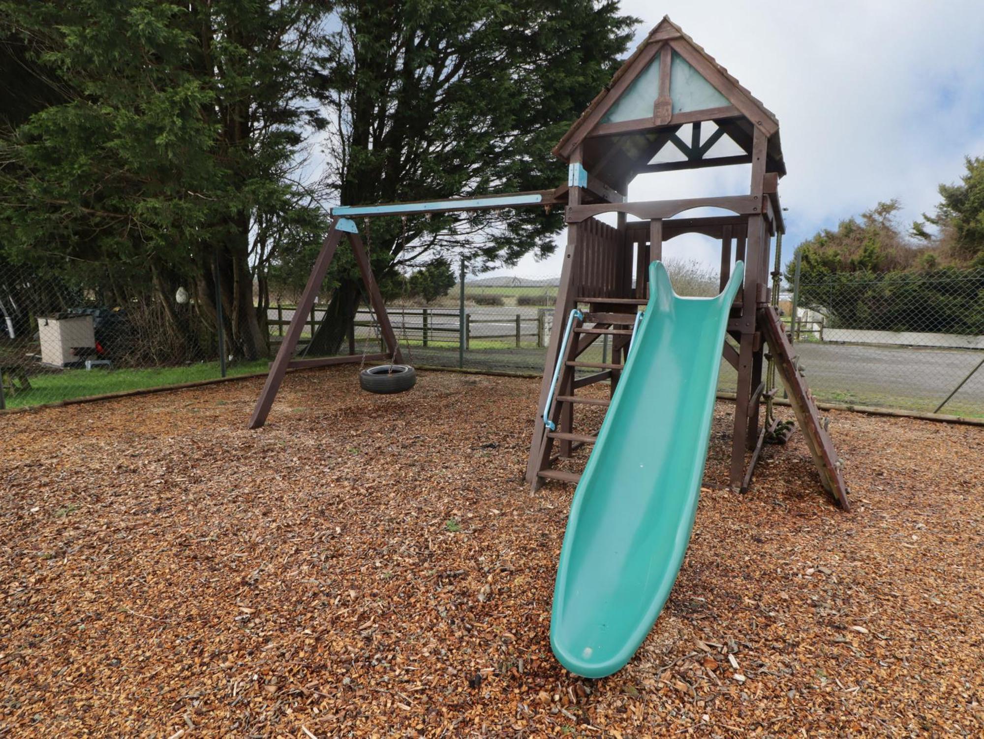 13 Gower Holiday Village Swansea Kültér fotó