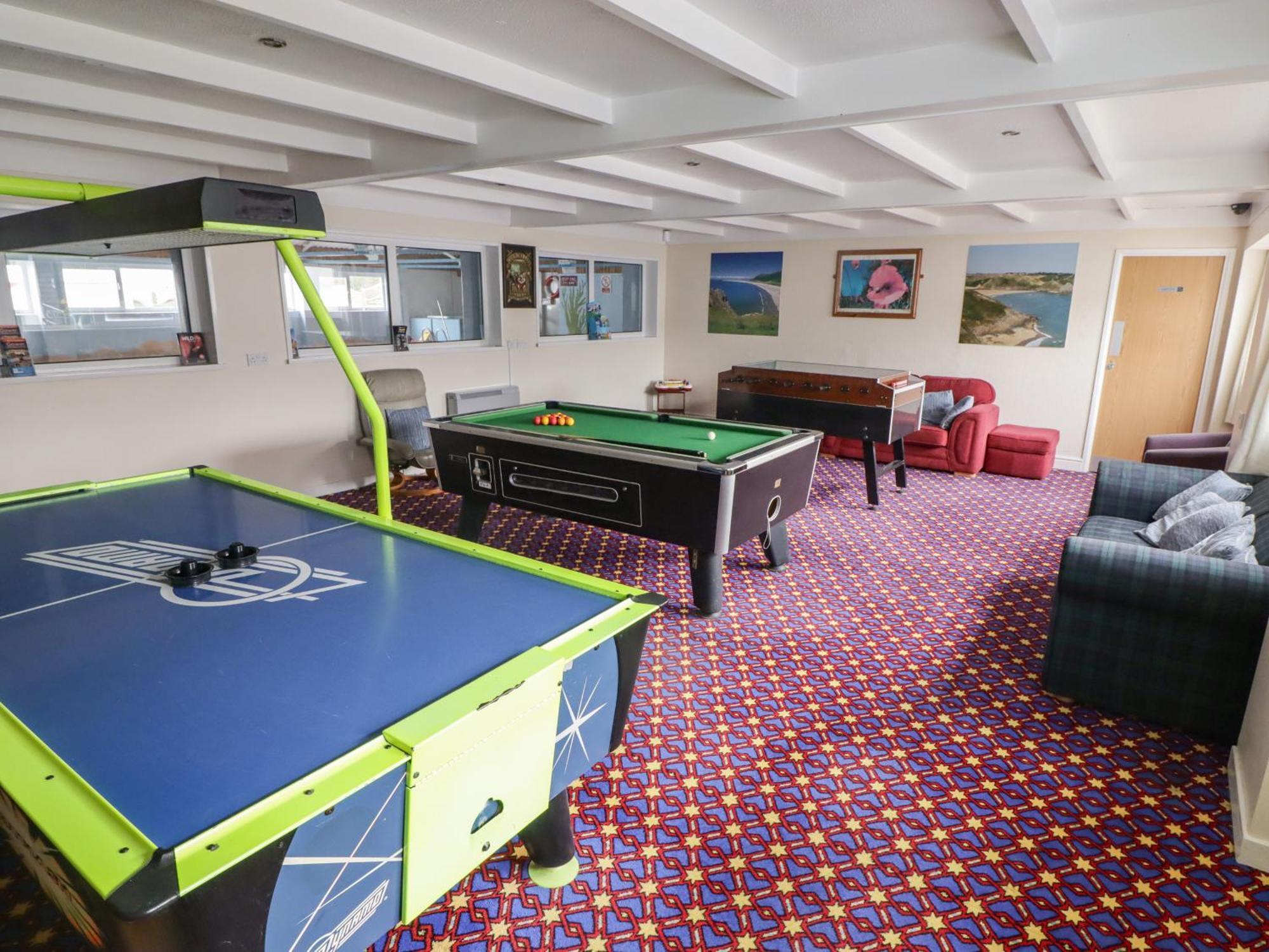 13 Gower Holiday Village Swansea Kültér fotó